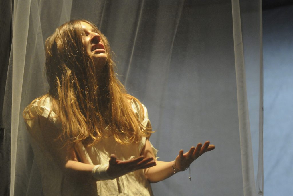 Scuola di Teatro a Brescia. Scuola d'arte drammatica. Piccolo Teatro Libero. Laboratori di formazione Teatrale per adulti.